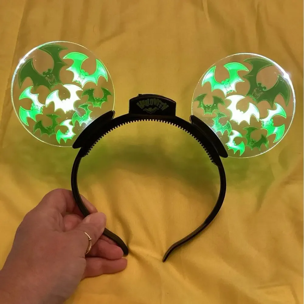NWOT Disney Parks Happy Halloween Light-Up Bat Headband